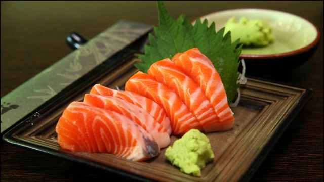 Sashimi là món ăn truyền thống của người Nhật